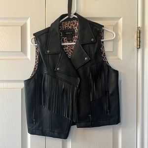 Leather vest with fringe